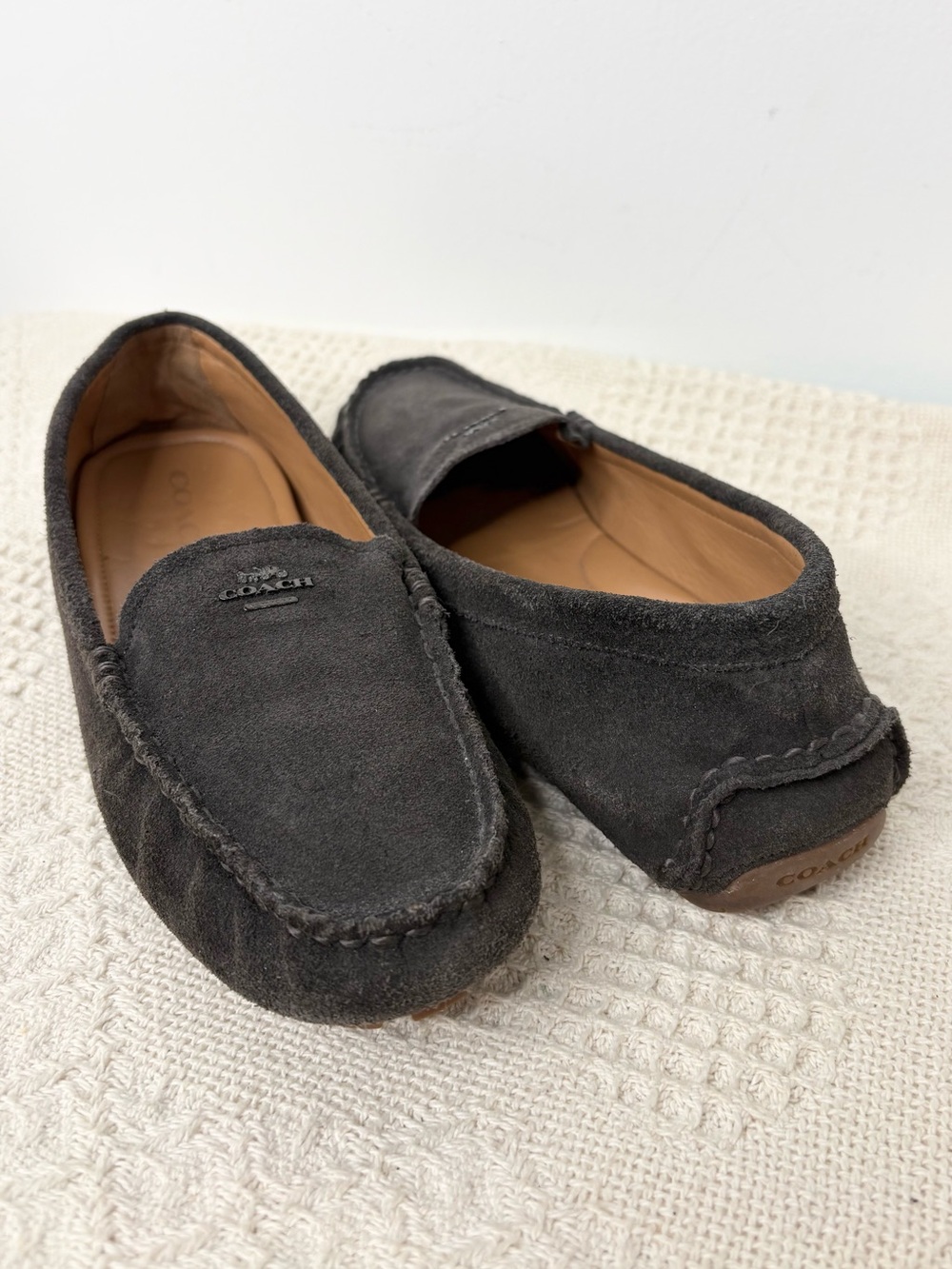 Coach Amber Suede Loafers Sz 8.5 Dark Gray Leather Slip On Driving Flats